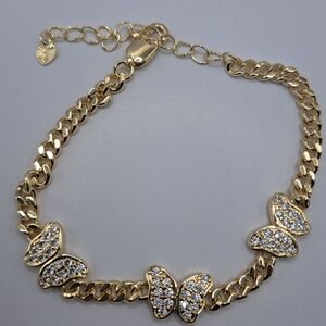 Elegant Gold Butterfly Bracelet